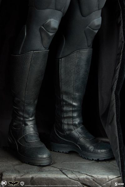 300763 蝙蝠侠：侠影之谜 蝙蝠侠