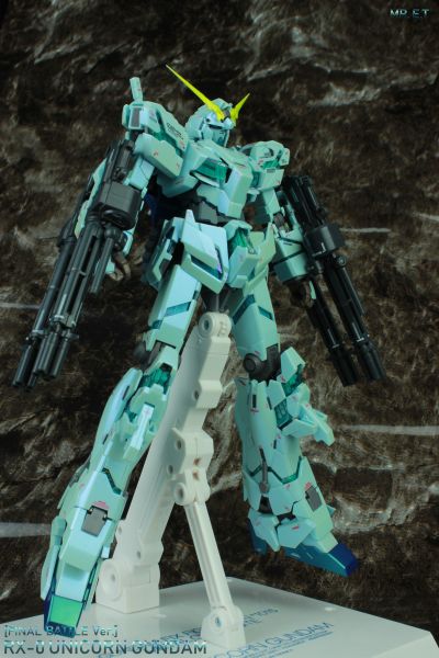 GUNDAM FIX FIGURATION METAL COMPOSITE 独角兽高达（最终决战式样）『高达UC』
