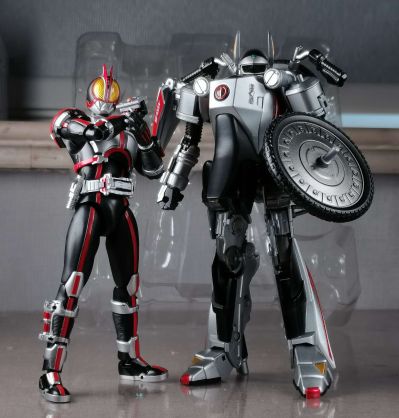 S.H.Figuarts 假面骑士555