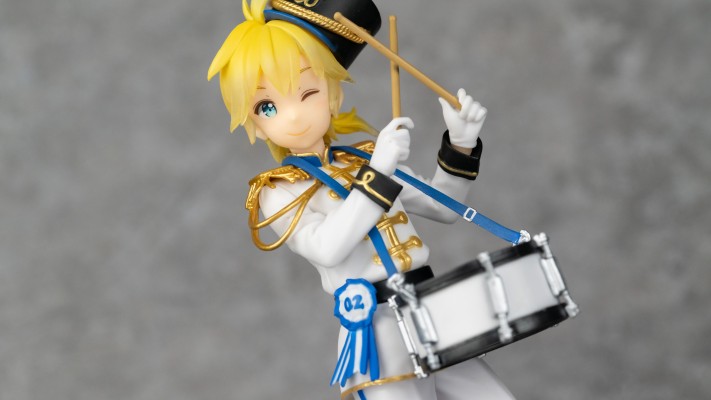 初音未来 Winter Live玩具人偶 【镜音连】TAITO线上抓娃娃独家款