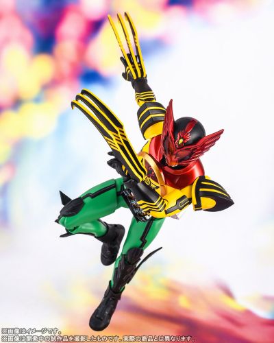 S.H.Figuarts(真骨雕制法) 假面骑士卌骑与欧兹 电影大战 超级激战 假面骑士欧兹 超级鹰虎蝗联组