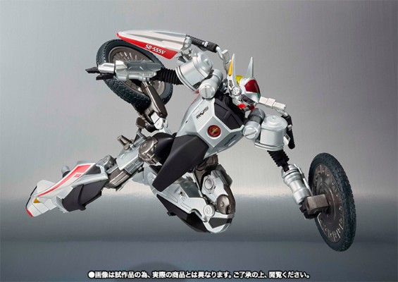 S.H.Figuarts 假面骑士555 假面骑士555 与 机动摩托人 套装