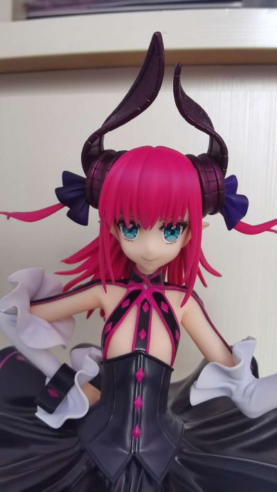 Fate / Grand Order 	伊丽莎白·巴托里伯爵夫人