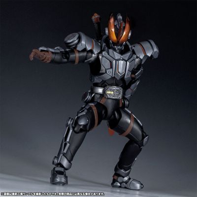 S.H.Figuarts 假面骑士大剑 玄武神话