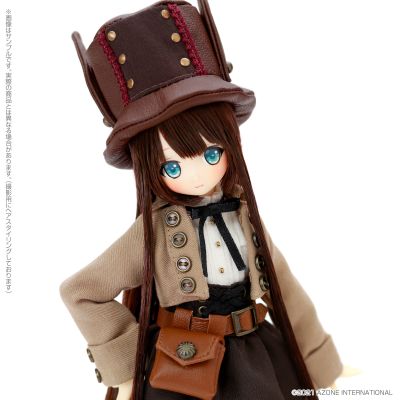 Alvastaria 缇雅～小小见习记者搭配套装～ (娃娃展·Azone商城限定贩售ver.)