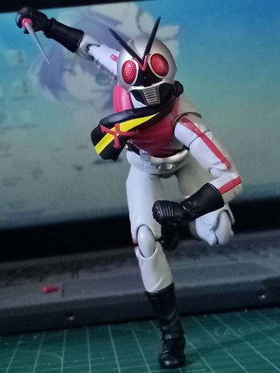 S.H.Figuarts 假面骑士埃克斯与巡逻摩托车套装（暂译）