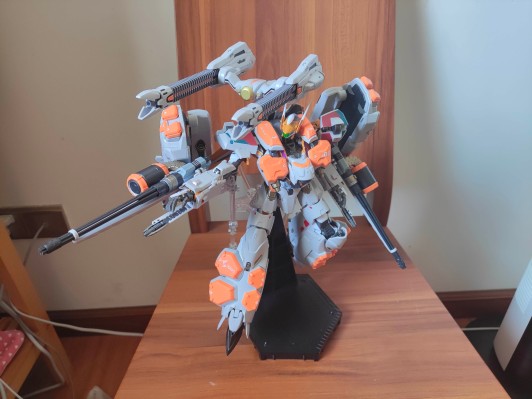 VF-31S 齐格菲（阿拉德·梅塔斯机）用AP背包