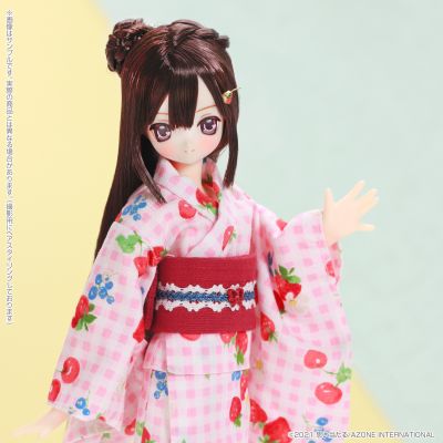 EX☆CUTE 爱华/夏日记忆～草莓和少女搭配套装～  (娃娃展·Azone商城限定贩售ver.)