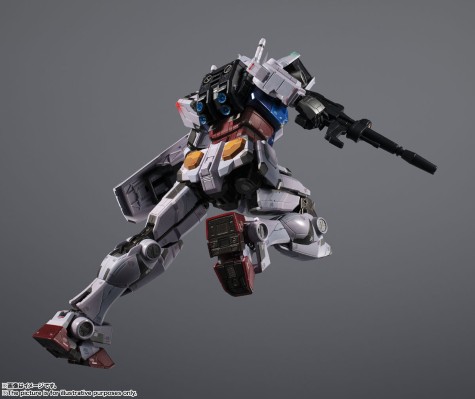 超合金×横滨高达工厂 RX-78F00 高达 ‐夜光版‐