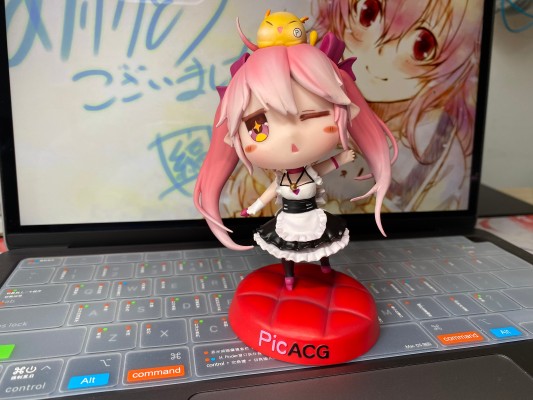 Q版哔咔娘