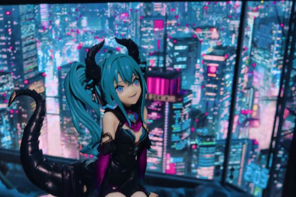 压泡面  初音未来 小恶魔