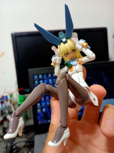 机甲少女 闪燕猎刃 ST