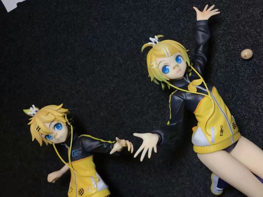 初音未来 -Project DIVA- F 2nd 镜音铃 Stylish Energy R Ver.