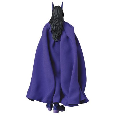 Mafex 编号170  蝙蝠侠：缄默 女猎手