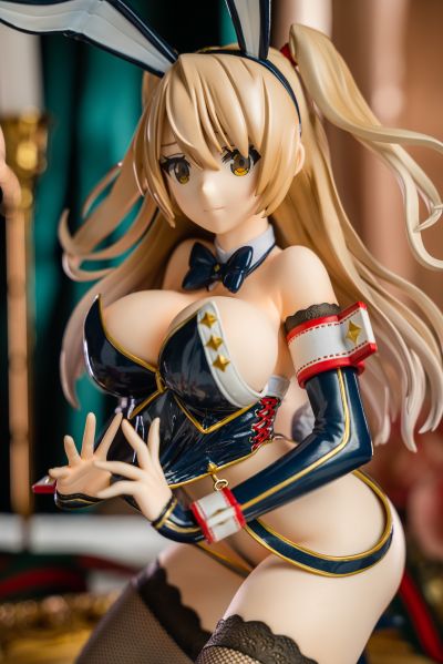 里中乃乃香 兔女郎