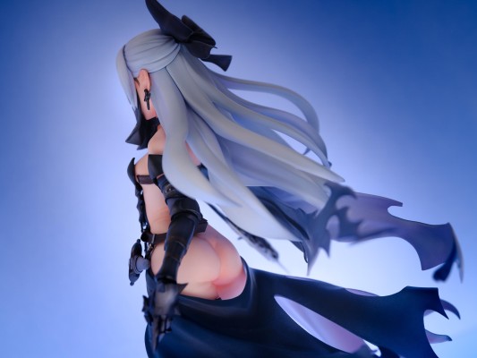 「トカレフ グリフインの舞姫」