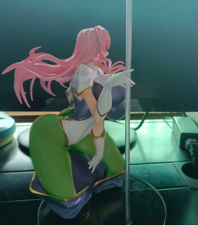 高达 seed destiny 米娅坎贝尔