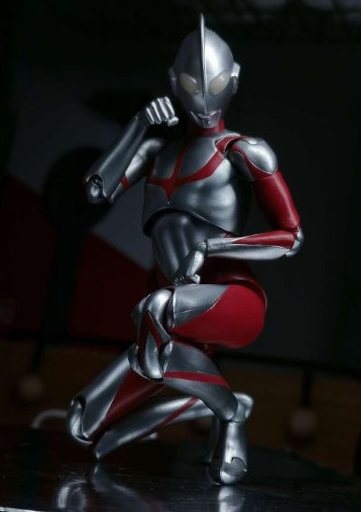 MAFEX 编号155 新·奥特曼 奥特曼