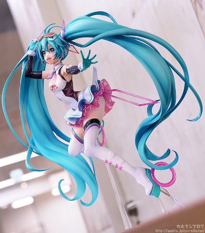 GOOD SMILE Racing 初音未来 Racing 2021 ver.