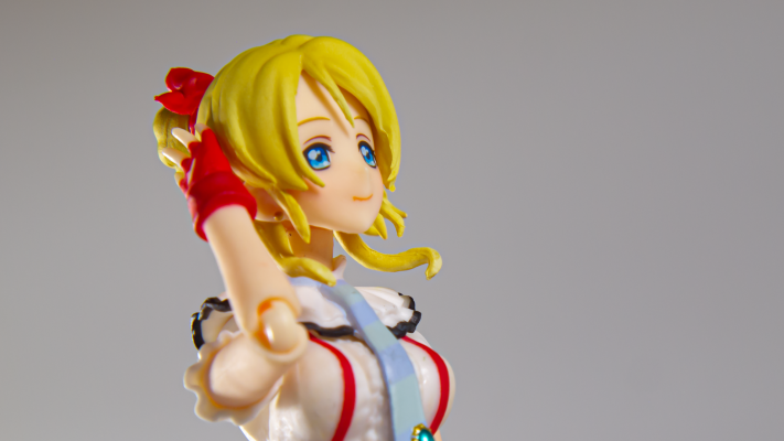 S.H.Figuarts  绚濑绘里（我们如今正在其中）