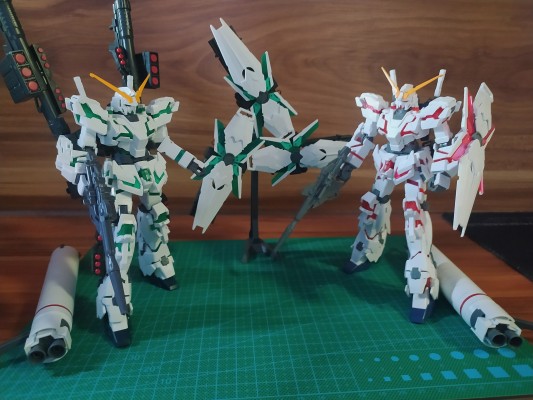 HGUC #100 机动战士高达UC RX-0独角兽高达 Destroy Mode 