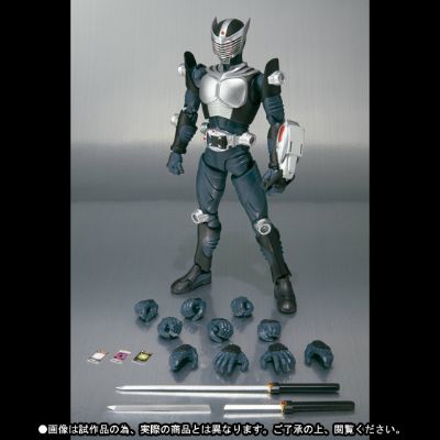 S.H.Figuarts 假面骑士龙骑 假面骑士龙骑 (空白体)
