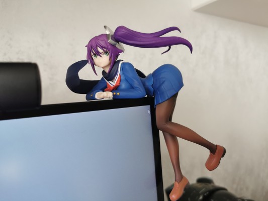 压泡面手办 	摇曳庄的幽奈小姐 雨野狭雾