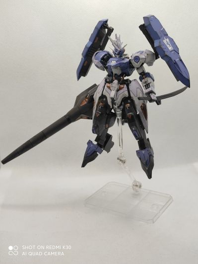 HG 机动战士高达 铁血的奥尔芬斯第二季 ASW-G-01 巴耶力高达