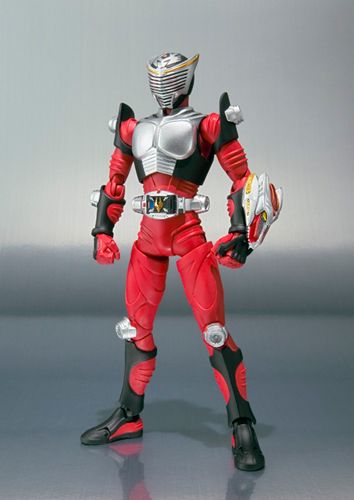 S.H.Figuarts   假面骑士龙骑与深红之龙套装