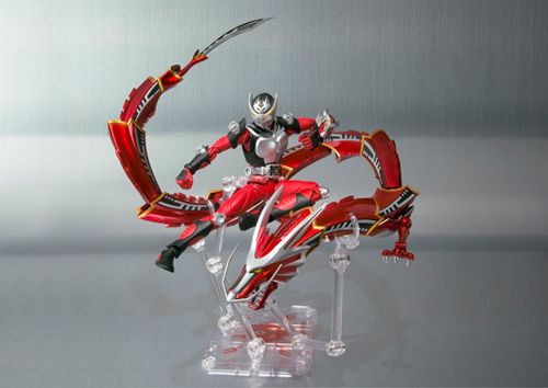 S.H.Figuarts   假面骑士龙骑与深红之龙套装