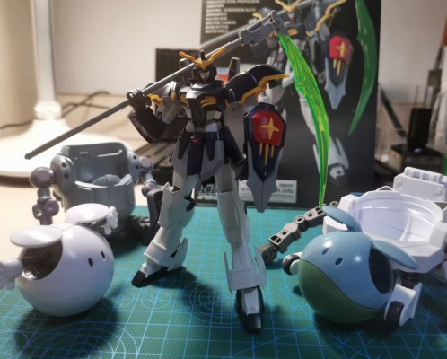 HG 1/144 死神高达