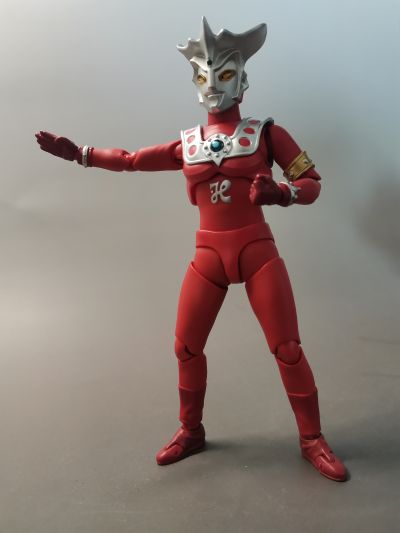 S.H.Figuarts 雷欧奥特曼 雷欧奥特曼