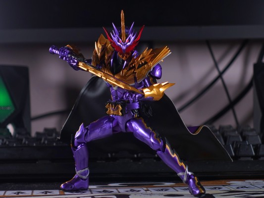 S.H.Figuarts   假面骑士王剑 邪王之龙