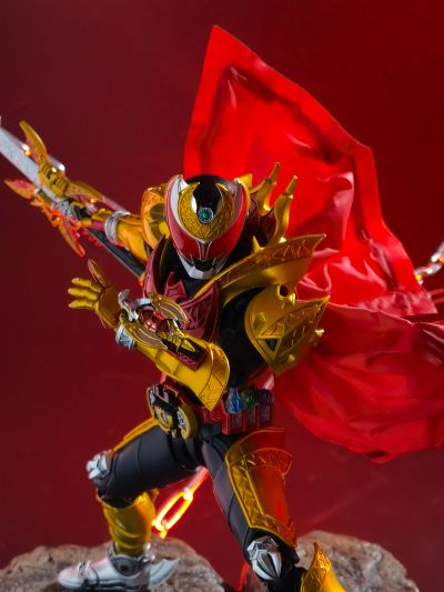 S.H.Figuarts(真骨雕制法)   假面骑士月骑 魔皇形态