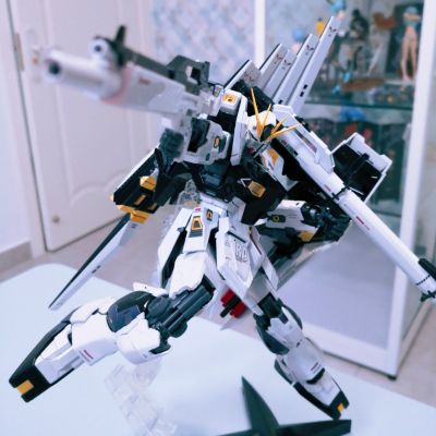 MG 1/100 RX-93  ν高达  Ka版 钛金质感