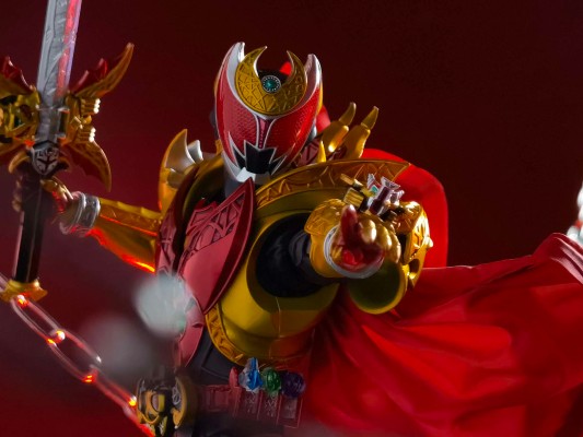 S.H.Figuarts(真骨雕制法)   假面骑士月骑 魔皇形态