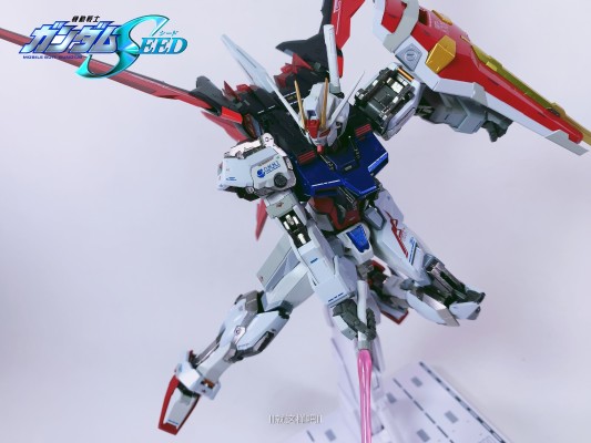 METAL BUILD 机动战士高达SEED GAT-X105 强袭高达  -METAL BUILD系列10周年纪念版-