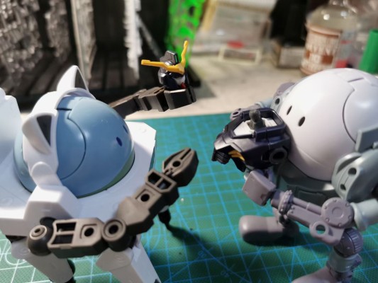 HG 1/144 死神高达