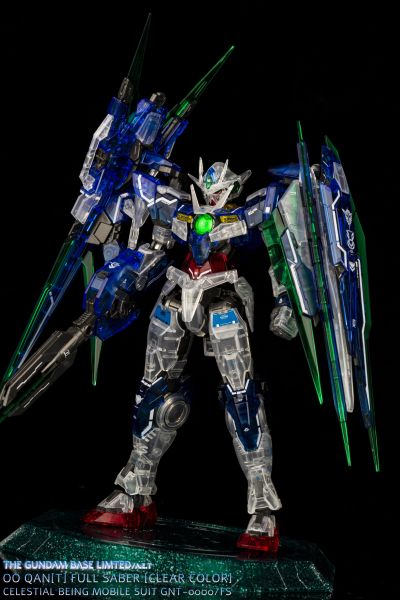 RG 1/144  高达基地专属商品 量子型00高达全刃装 [透明配色]