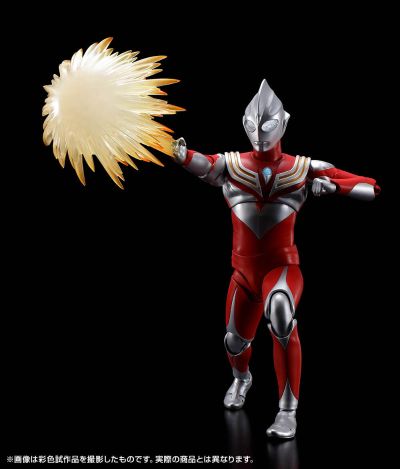 S.H.Figuarts(真骨雕制法)  迪迦奥特曼 强力型