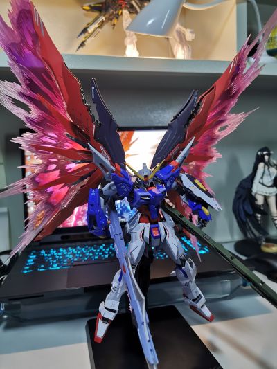 METAL BUILD 机动战士高达SEED DESTINY ZGMF-X42S 命运高达 SOUL RED Ver.