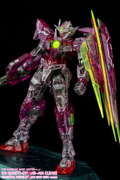 RG 剧场版 机动战士高达00 先驱者的觉醒 	GNT-0000 量子型00 Trans-Am Mode 彩透版