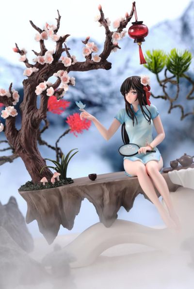 旗袍少女 梅