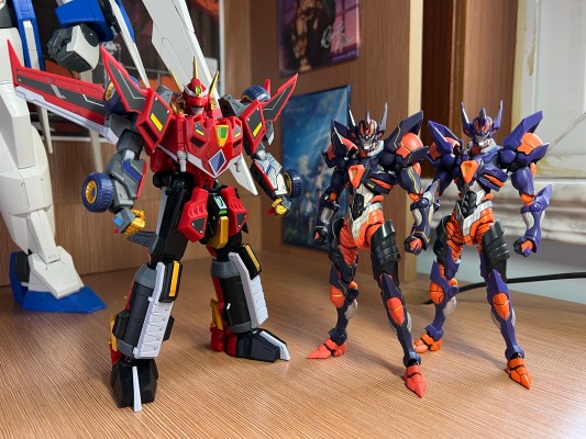 MODEROID SSSS.电光机王 戴纳泽昂