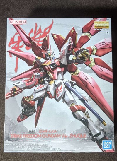 中国限定 MG 机动战士高达SEED DESTINY ZGMF-X20A 强袭自由高达(朱雀舞焔样式)