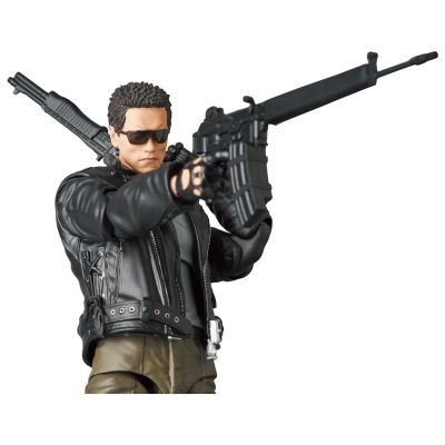 MAFEX 编号176 终结者(1984) T-800