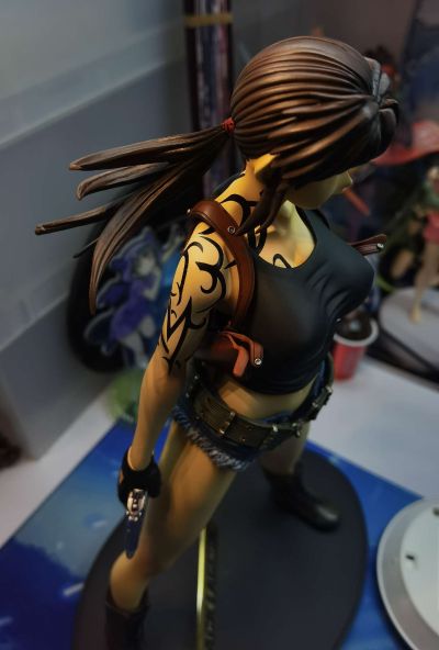 Amazon | Revy レヴィ 二挺拳銃ver (1/5.5スケール ポリストーン