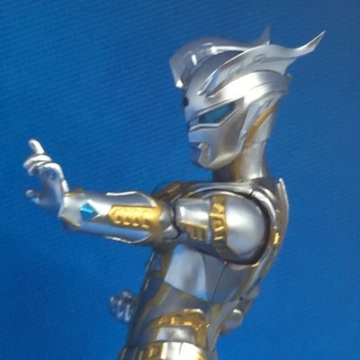 S.H.Figuarts 奥特银河格斗 巨大阴谋 终极赛罗闪耀型