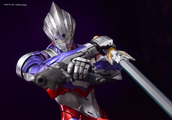 FigZero 1/6 机动奥特曼装甲 迪迦
