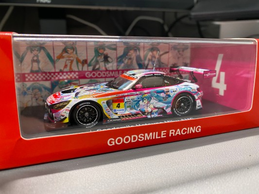 GOODSMILE 初音未来 AMG 2021 SUPER GT参战100战纪念版